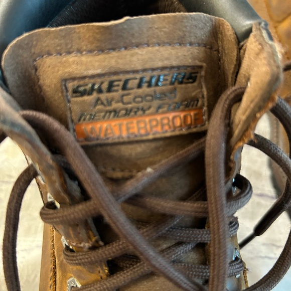 SKECHERS BROWN LEATHER AIR-COOLED MEMORY FOAM WATERPROOF WORK BOOTS MENS SIZE 8 - Picture 10 of 14